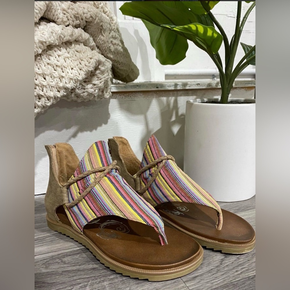 Dakota Sandal by Very G Gypsy Jazz Size 9
